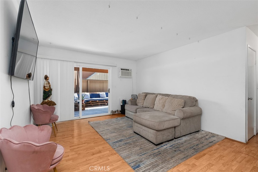 1001 W Stevens Avenue 157