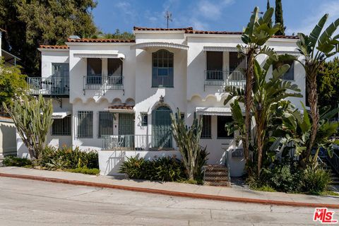 Photo of 2166 Beachwood Terrace, Los Angeles, CA 90068 (MLS # 26656229)