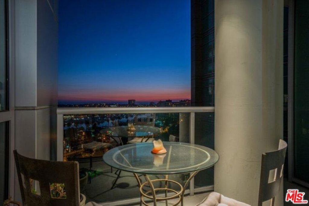 Photo of 13700 Marina Pointe Drive #1514, Marina Del Rey, CA 90292 (MLS # 25599351)