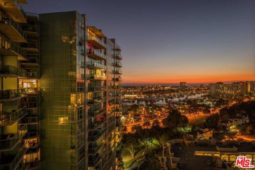 Photo of 13700 Marina Pointe Drive #1514, Marina Del Rey, CA 90292 (MLS # 25599351)