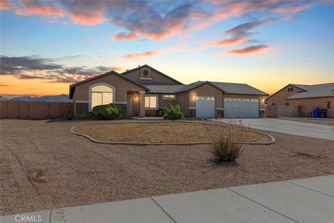 Photo of 14193 Fresian Ave, Apple Valley, CA 92307 (MLS # IG26055746)