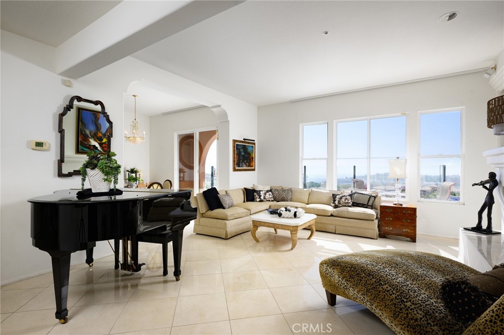11 Classico Drive