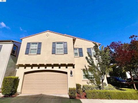 Photo of 2049 SE Tarragon Rose Ct CT, San Ramon, CA 94582 (MLS # 41148717)