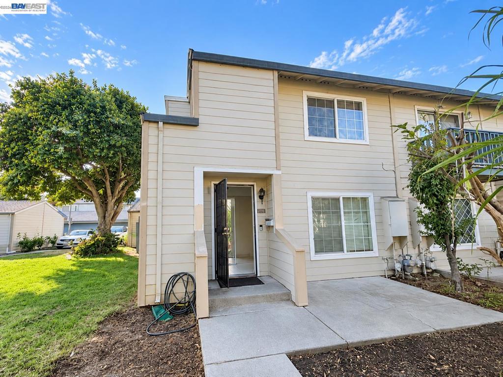 4208 Apollo Cir