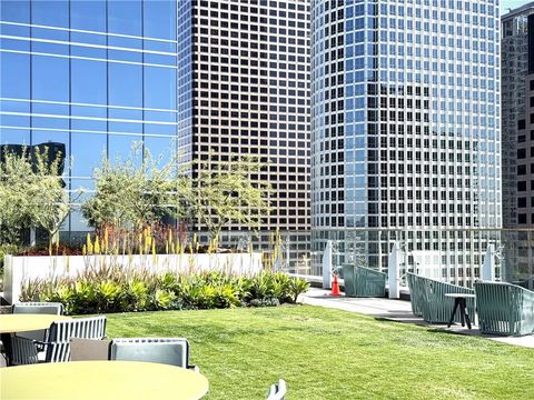 Photo of 877 Francisco #517, Los Angeles, CA 90017 (MLS # DW26056821)