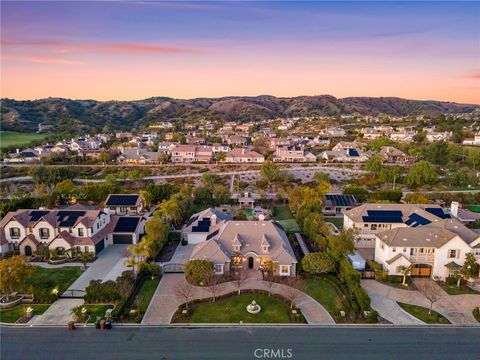 19103 Green Oaks Road Yorba Linda CA 92886