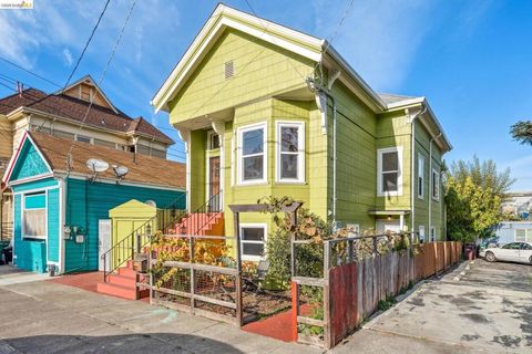 Photo of 836 20th Street St, Oakland, CA 94607 (MLS # 41126784)