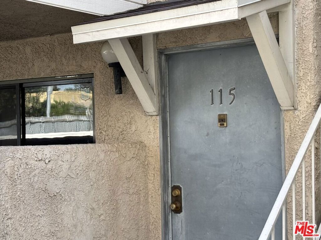 Photo of 10521 National Boulevard #115, Los Angeles, CA 90034 (MLS # 26646367)