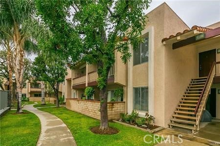 Photo of 700 W La Veta Avenue #R6, Orange, CA 92868 (MLS # PW26152978)