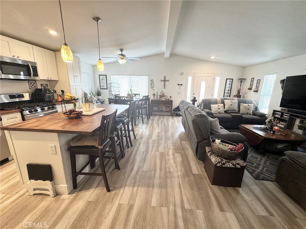 2755 Arrow Highway 52