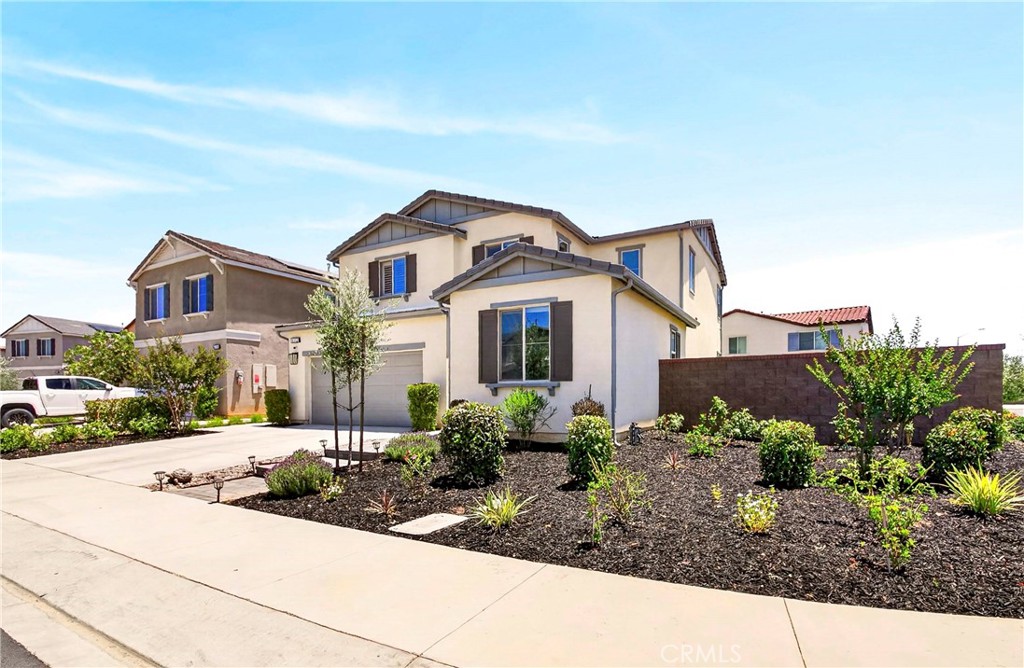 6112 Knoll Place