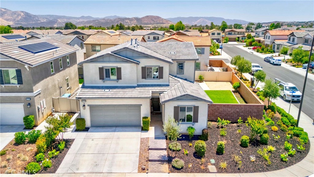 6112 Knoll Place