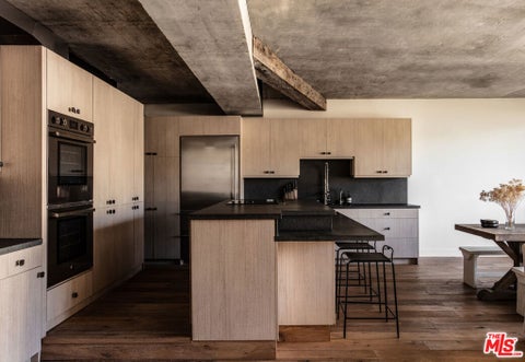 Photo of 818 N Doheny Drive #1103, West Hollywood, CA 90069 (MLS # 26997367)