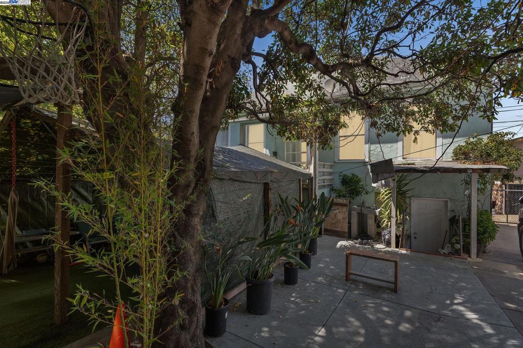 VALLEJO HEIGHTS - Residential Income