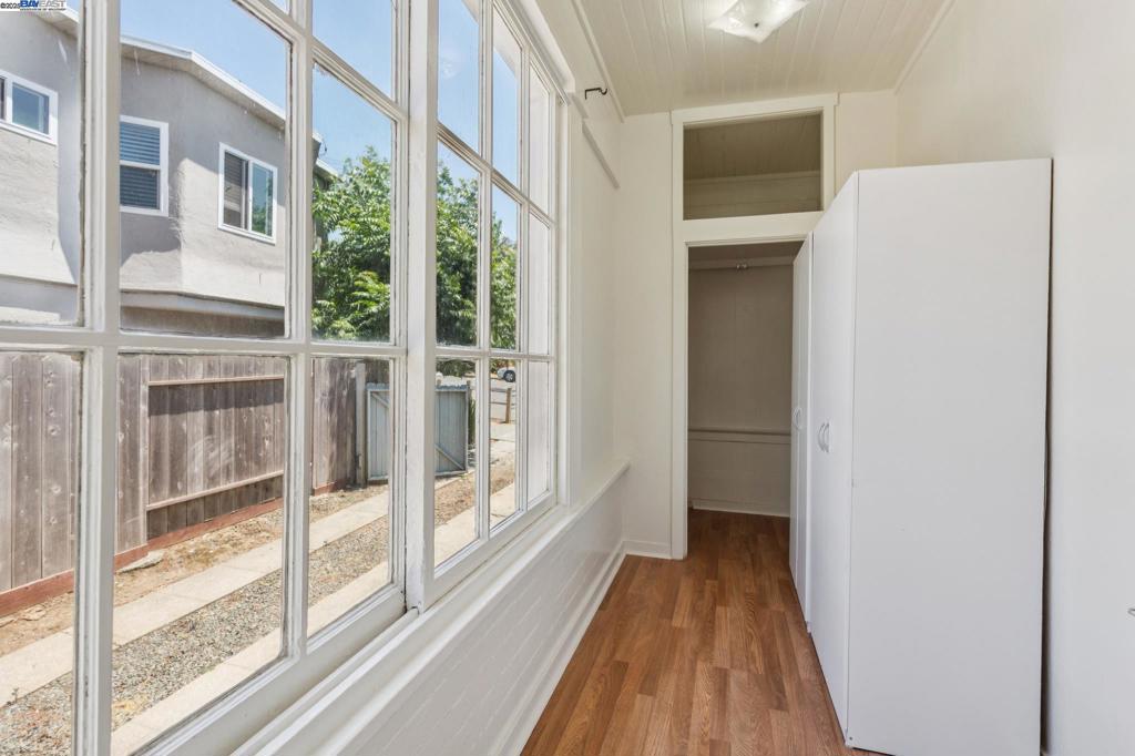 VALLEJO HEIGHTS - Residential Income