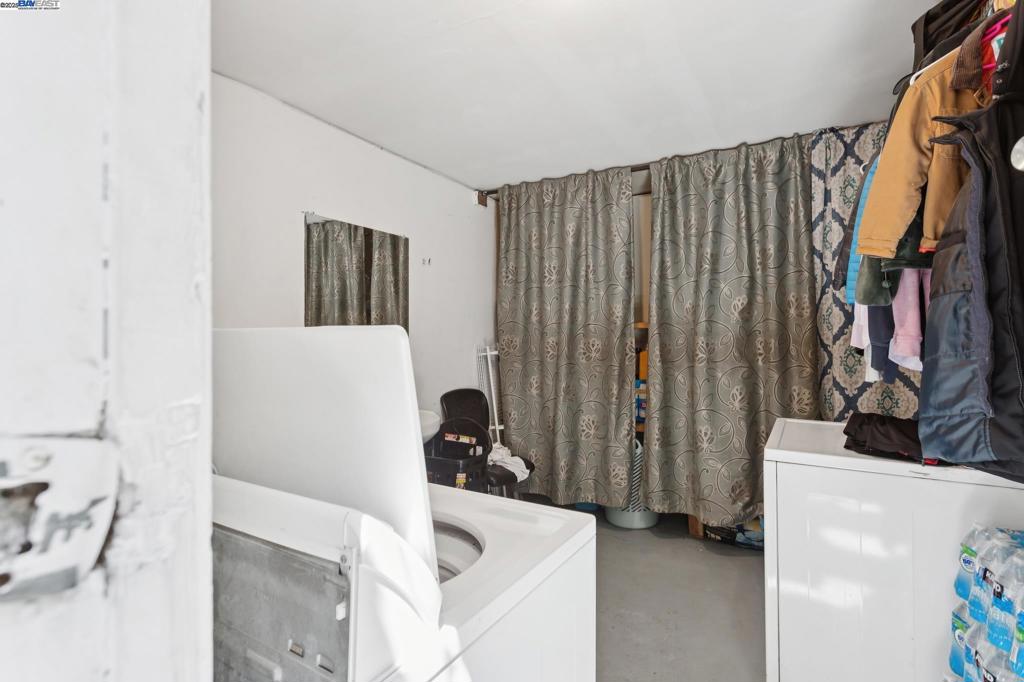 VALLEJO HEIGHTS - Residential Income
