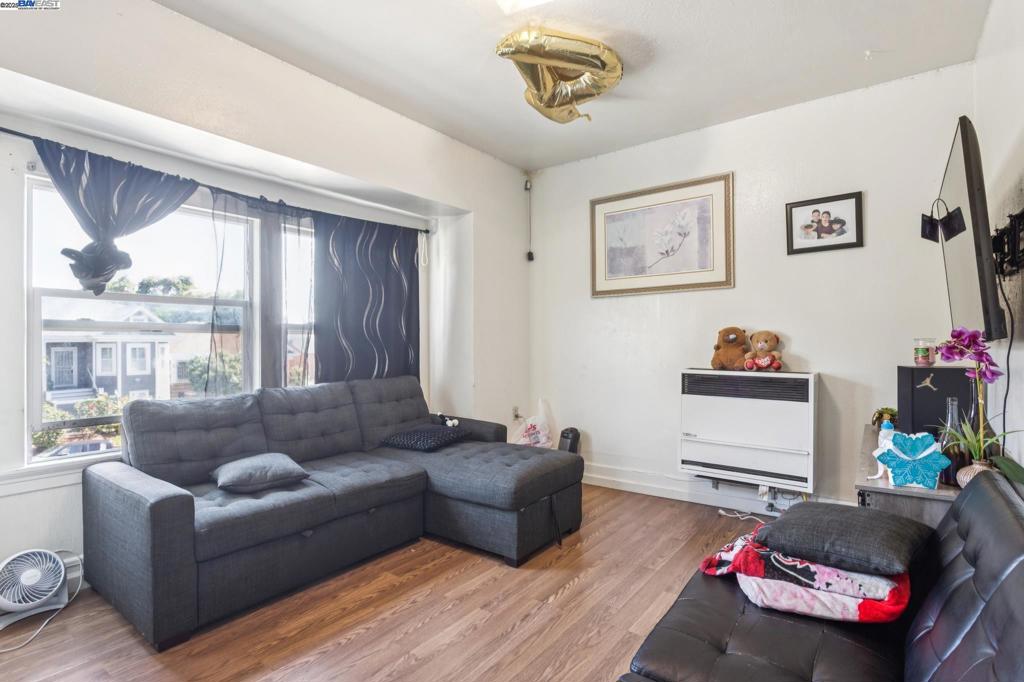 VALLEJO HEIGHTS - Residential Income
