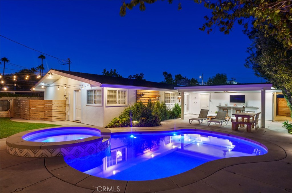 2273 Columbia Drive