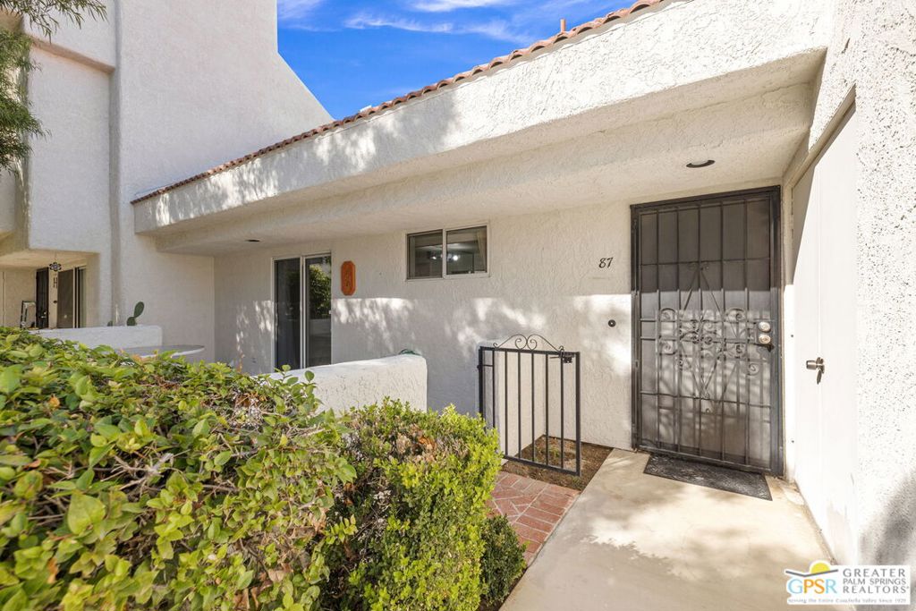 Candlewood Villas II - Residential