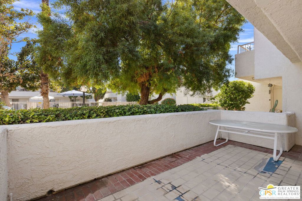 Candlewood Villas II - Residential