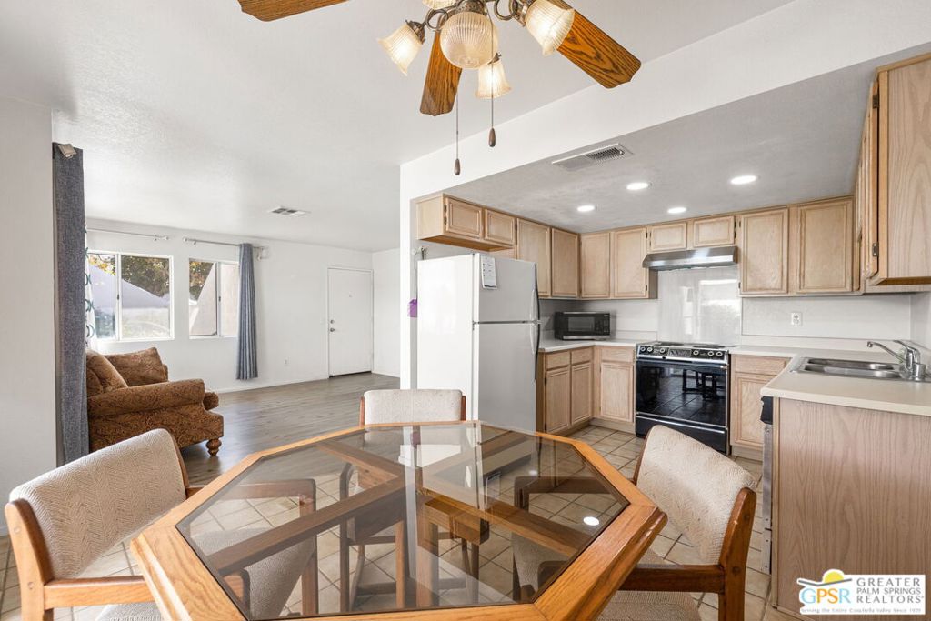 Candlewood Villas II - Residential