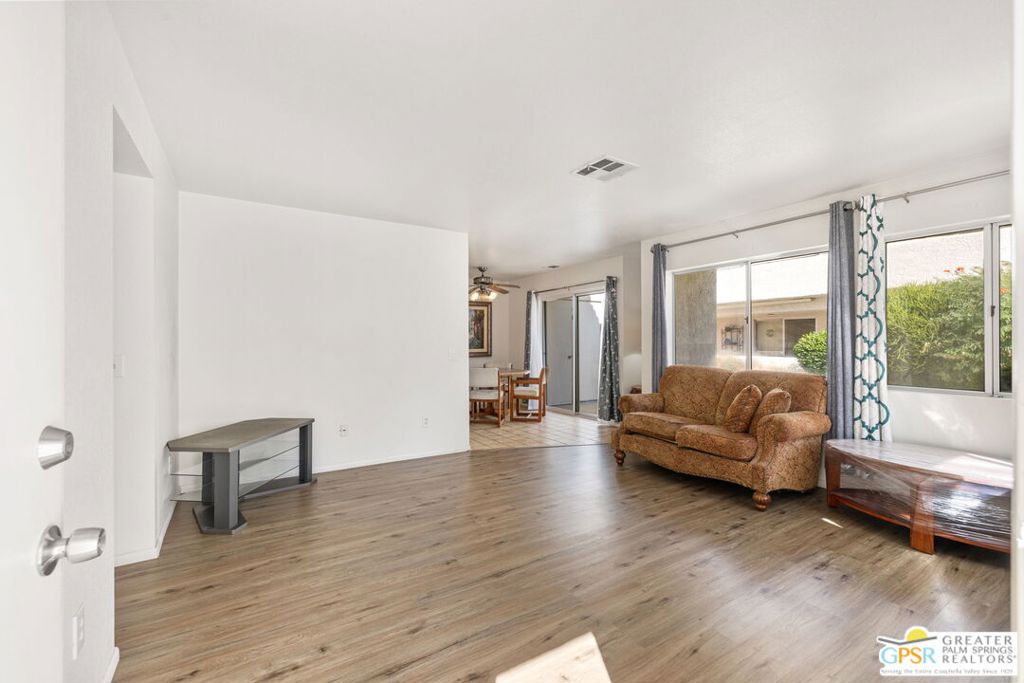 Candlewood Villas II - Residential