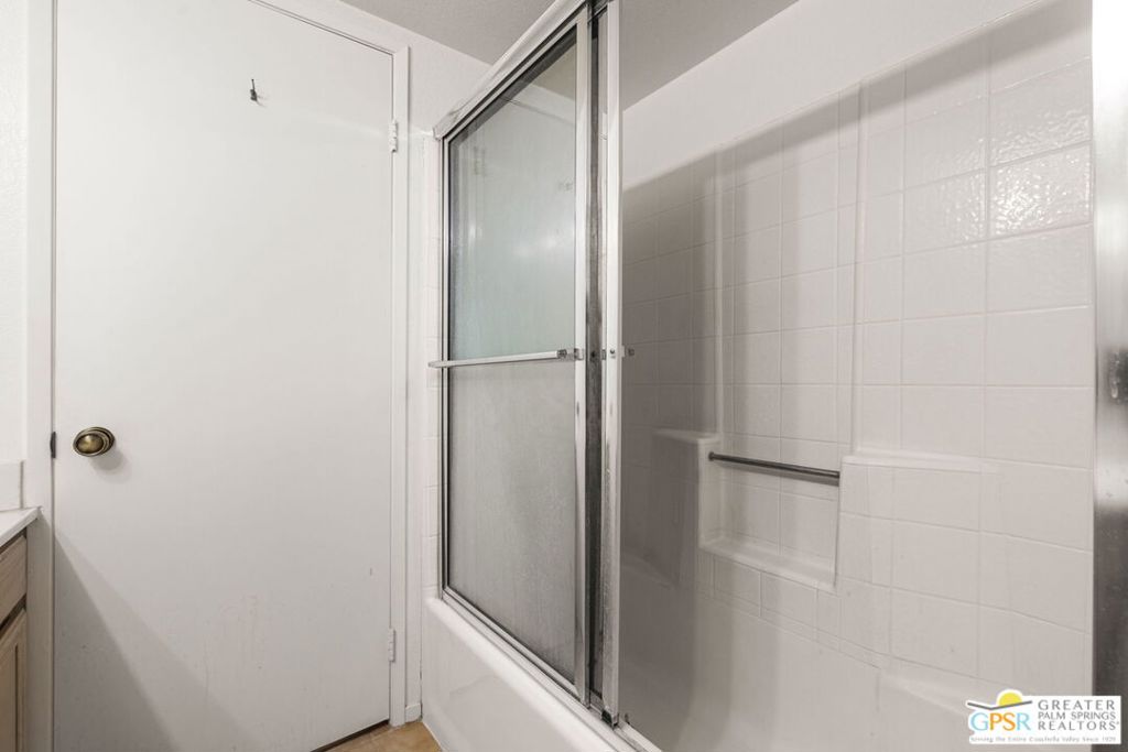 Candlewood Villas II - Residential