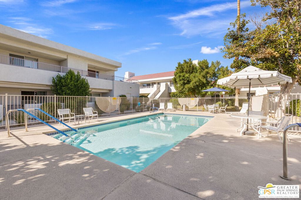 Candlewood Villas II - Residential