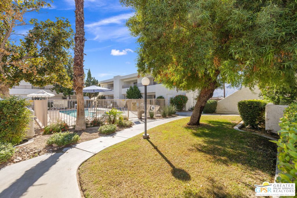 Candlewood Villas II - Residential