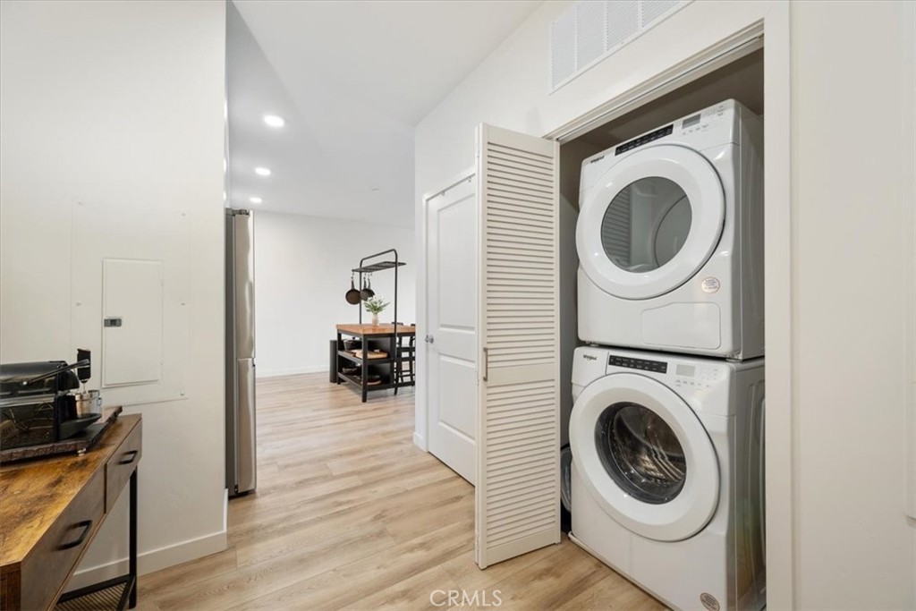 2475 Victoria Crossing Avenue 408