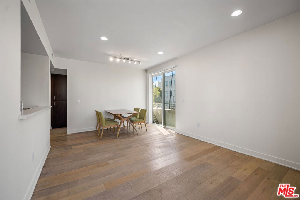436 S Virgil Avenue 312