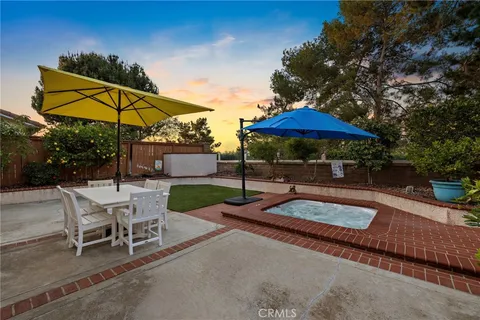 MLS: OC26100560