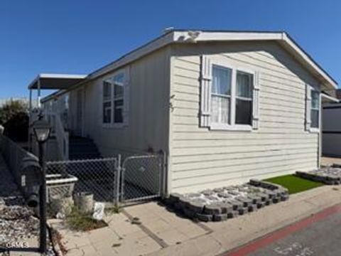 Photo of 57 Via Sintra #57, Camarillo, CA 93012 (MLS # V1-35523)