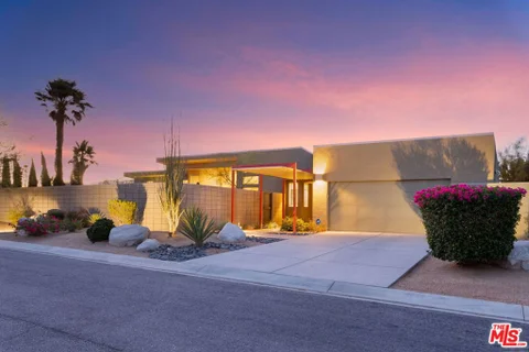 1090 Azure Court, Palm Springs, CA 92262 - MLS#: 26840353