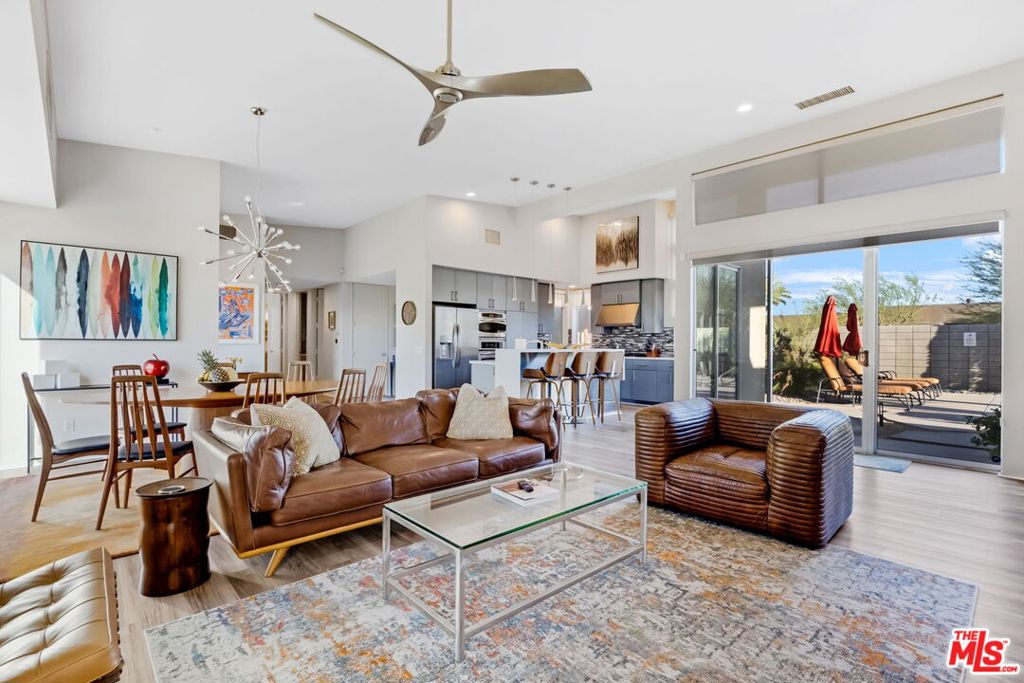 1090 Azure Court