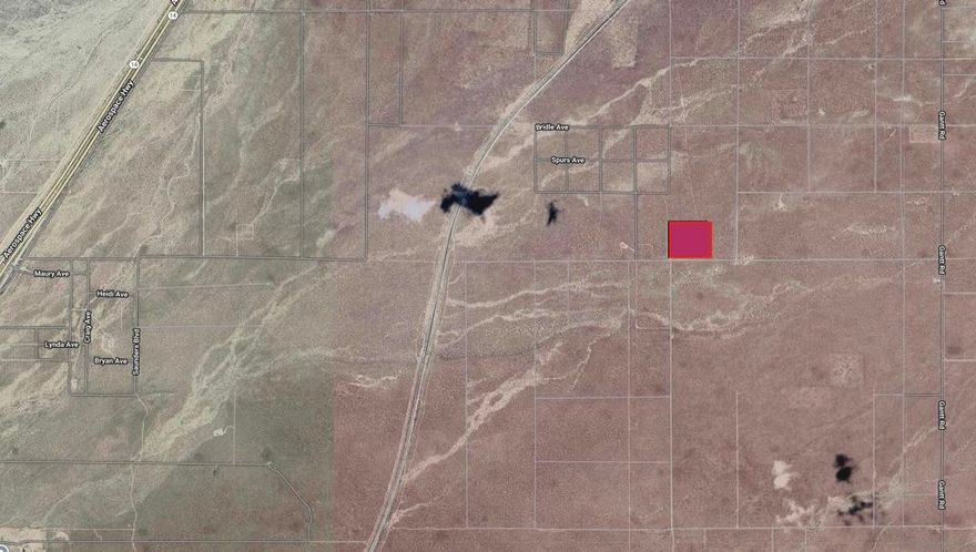 Here's your opportunity for an affordable lot in California City, located 100 miles northeast of Los Angeles. Great for ATV riders and off-roaders, this location has hundreds of miles of off road terrain. It is close to Edwards Air Force Base and the Rio Tinto Borax mine, the largest open mine in California. Home to nearly 15,000 people, here is your opportunity to own a piece of California.