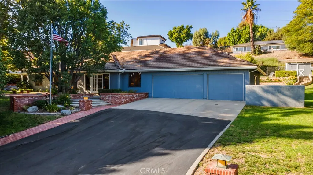 Walnut, California 91789, United States, 4 Bedrooms Bedrooms, ,3 BathroomsBathrooms,Residential,Active,212159