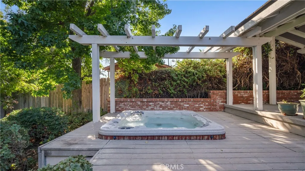 Walnut, California 91789, United States, 4 Bedrooms Bedrooms, ,3 BathroomsBathrooms,Residential,Active,212159