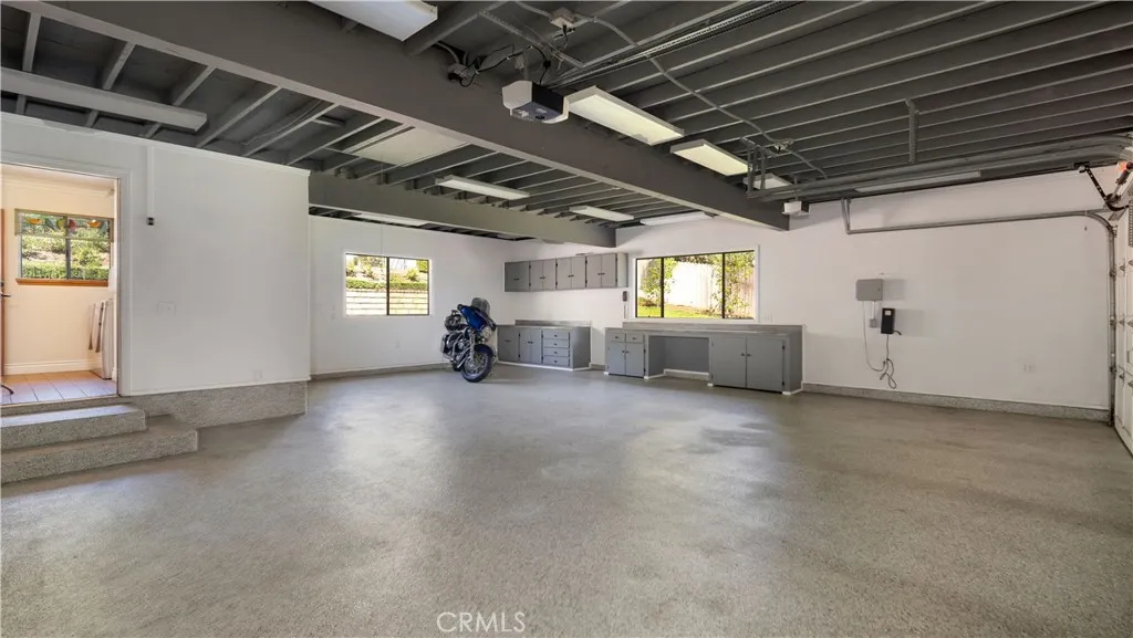 Walnut, California 91789, United States, 4 Bedrooms Bedrooms, ,3 BathroomsBathrooms,Residential,Active,212159