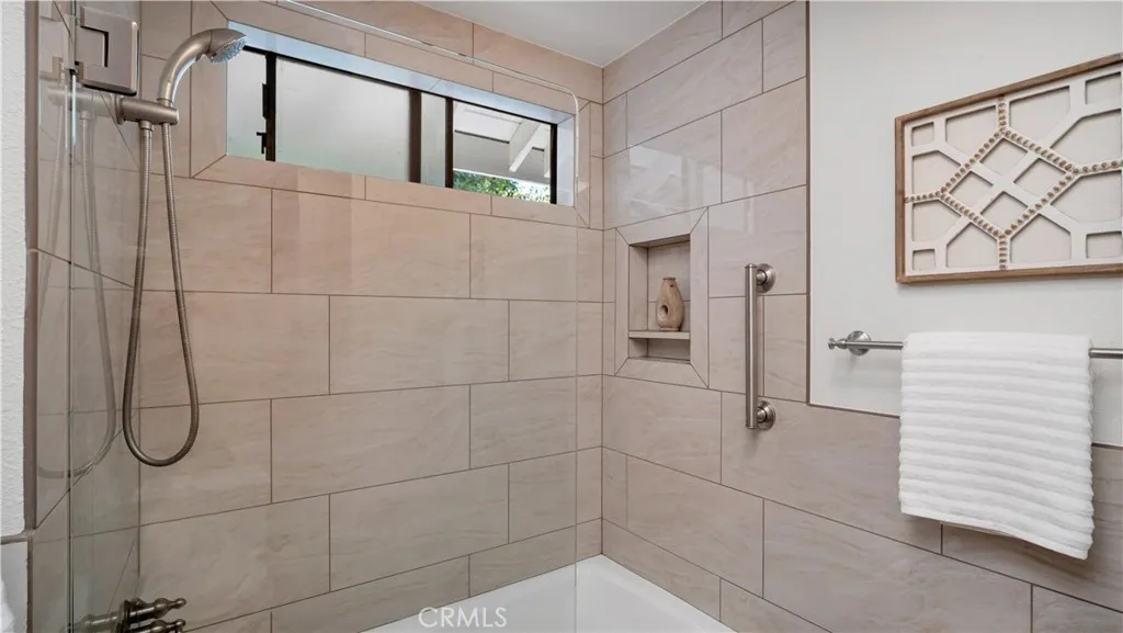 Walnut, California 91789, United States, 4 Bedrooms Bedrooms, ,3 BathroomsBathrooms,Residential,Active,212159