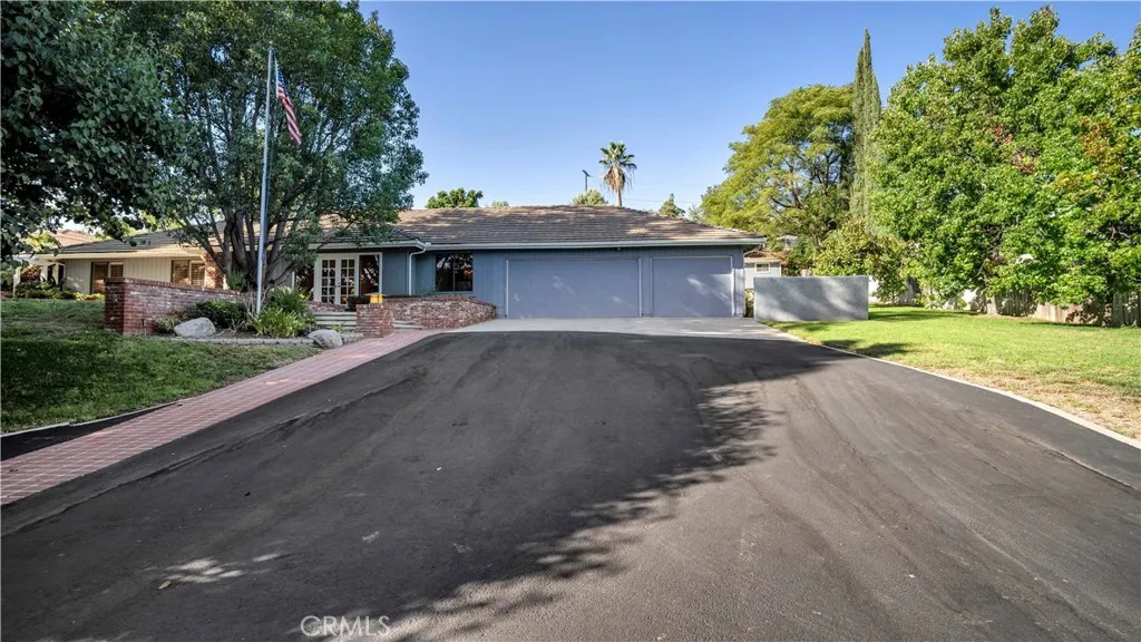 Walnut, California 91789, United States, 4 Bedrooms Bedrooms, ,3 BathroomsBathrooms,Residential,Active,212159