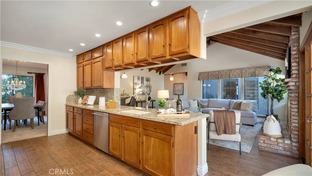 Walnut, California 91789, United States, 4 Bedrooms Bedrooms, ,3 BathroomsBathrooms,Residential,Active,212159