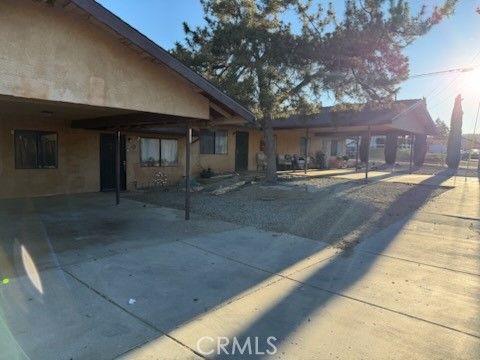 Photo of 21110 Santa Maria Dr, Tehachapi, CA 93561 (MLS # GD26078300)