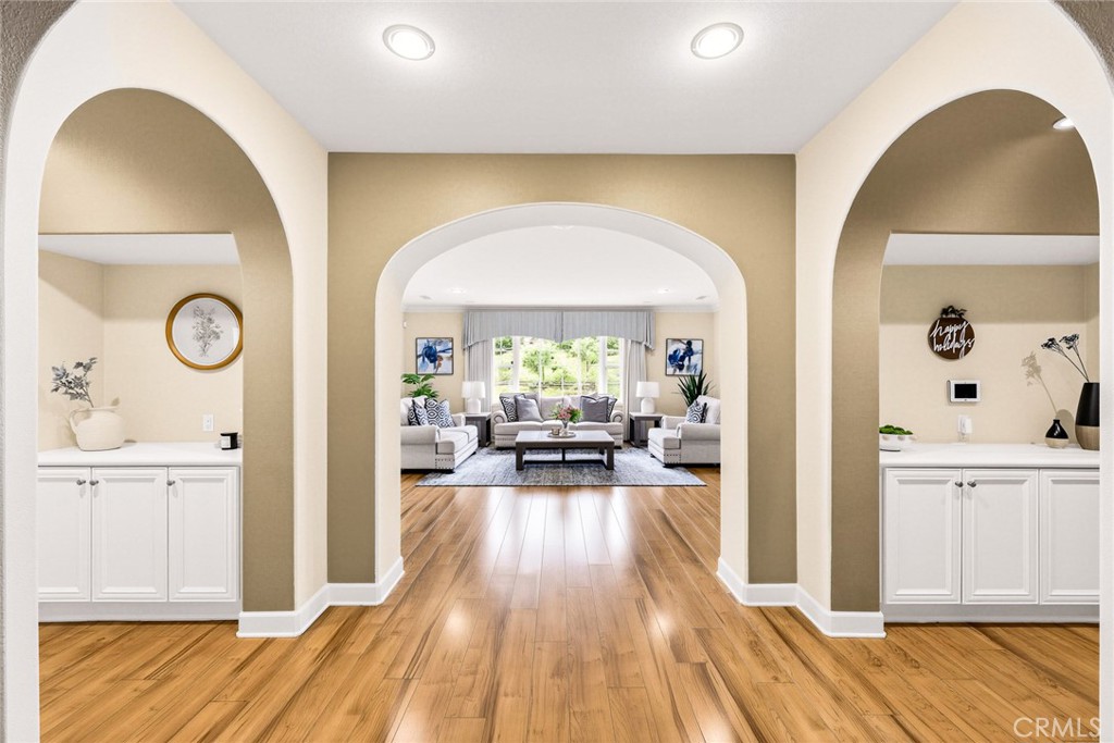 540 E Viewcrest Drive