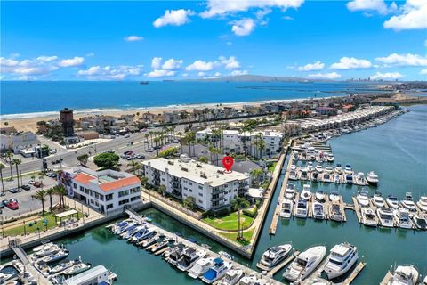 2872 Coast Circle CI205 Huntington Beach CA 92649
