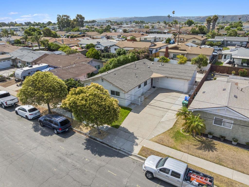 1805 Ionian Street