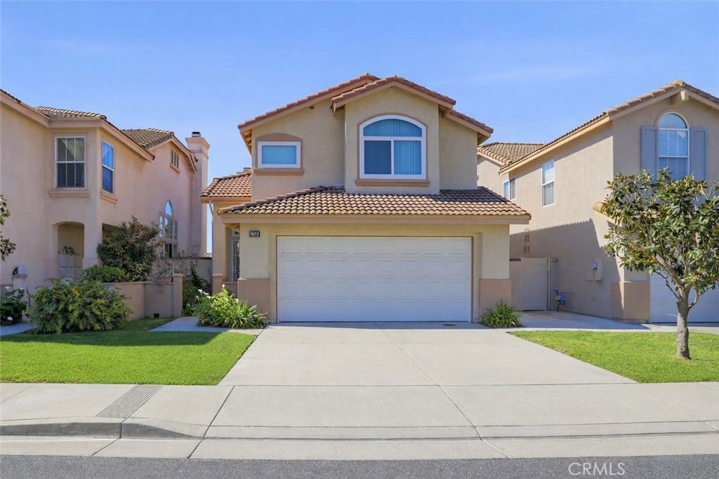 Photo of 902 W Princess Palm St, West Covina, CA 91790 (MLS # AR26053424)