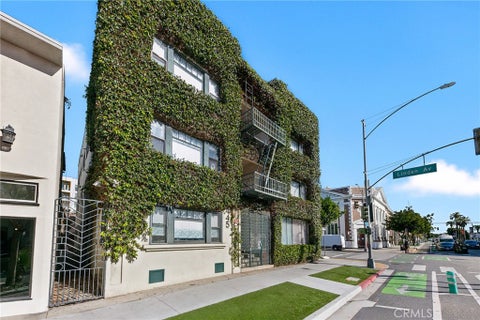 Photo of 445 E 3rd ST, Long Beach, CA 90802 (MLS # PW26170001)