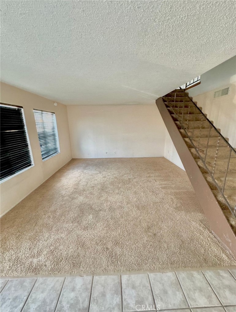 1060 N Lovekin Boulevard 2