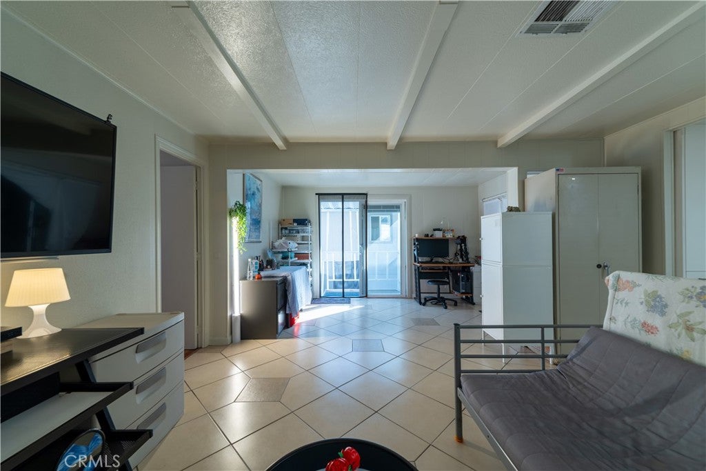 600 East Weddell Drive 8
